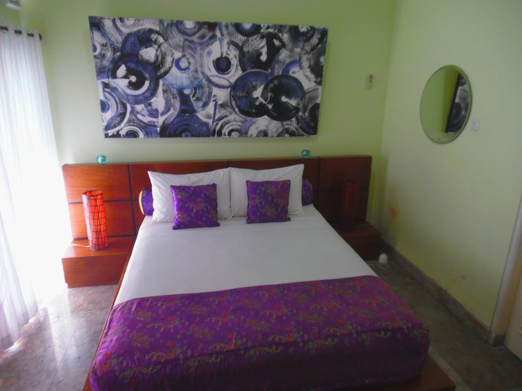 Lazy Monkey Hotel Senggigi Room photo