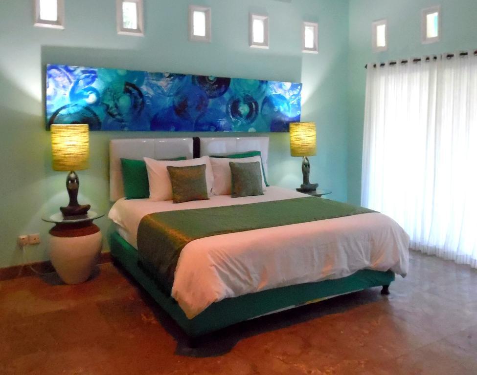 Lazy Monkey Hotel Senggigi Exterior photo